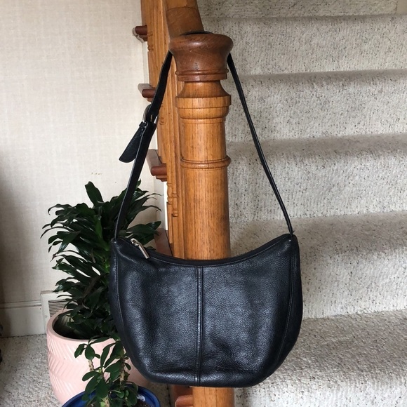 Stone Mountain 90s Black Shoulder Purse - Picture 4 of 16